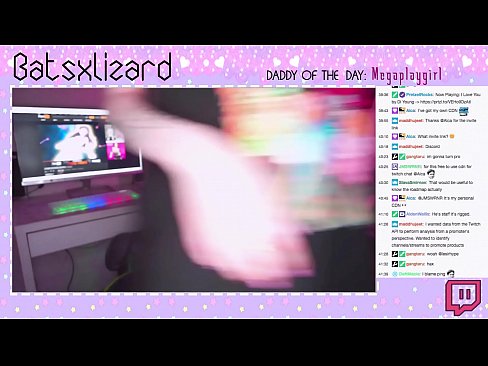 ❤️ نسيت GAMER إيقاف البث المباشر وتطلبت البث المباشر على الهواء الإباحية vk
